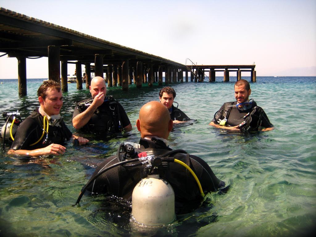 Arab Divers Dive Center And Bed & Breakfast Áqaba Exterior foto