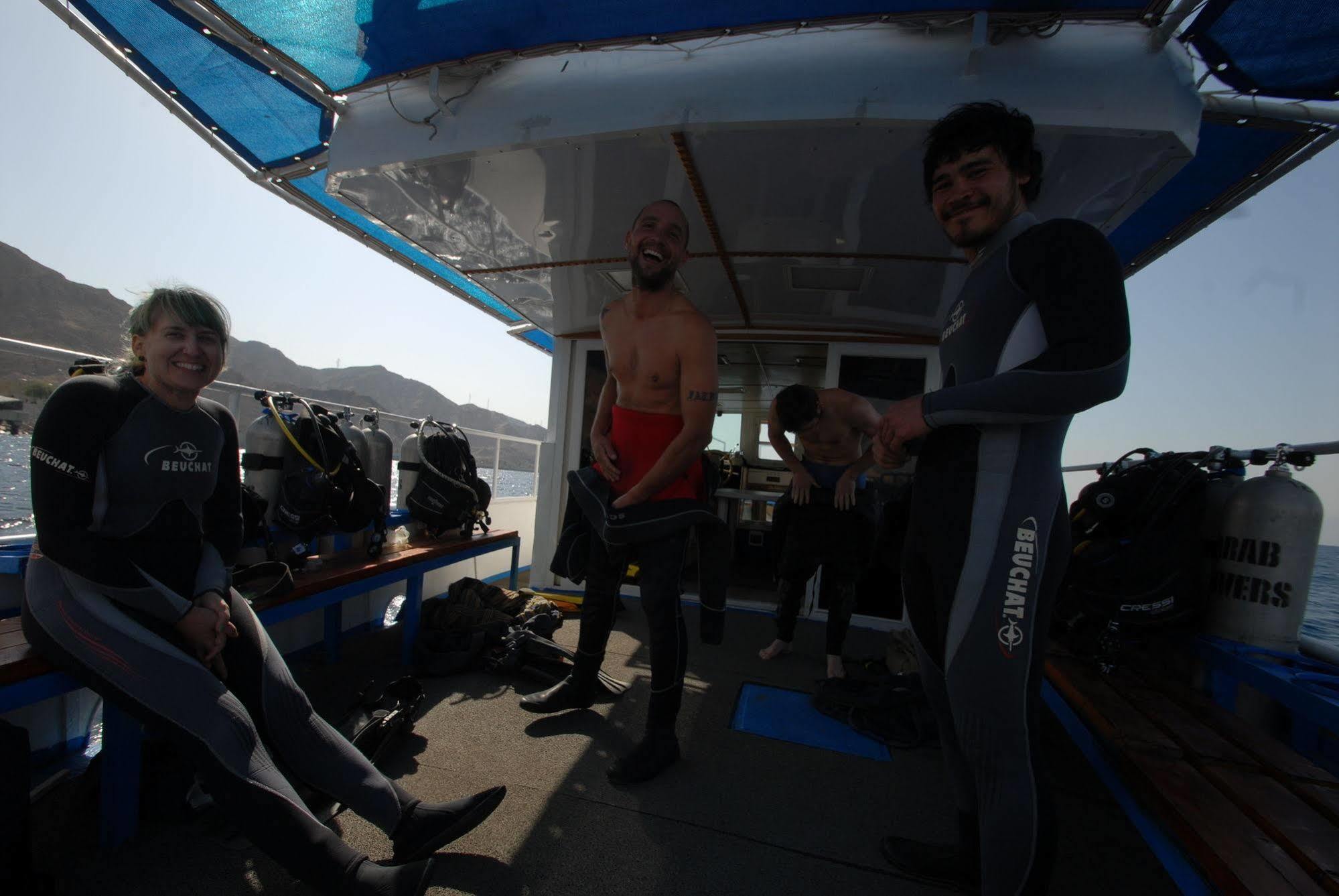 Arab Divers Dive Center And Bed & Breakfast Áqaba Exterior foto