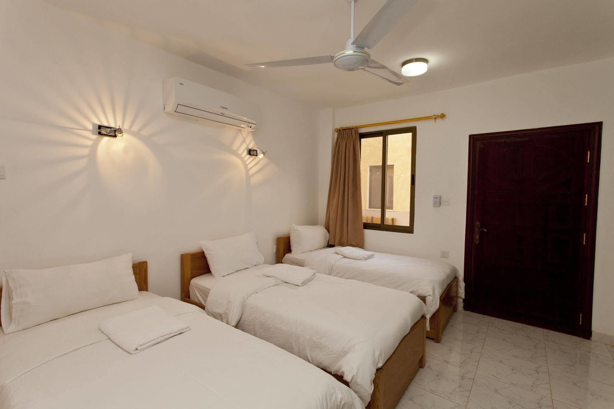 Arab Divers Dive Center And Bed & Breakfast Áqaba Exterior foto