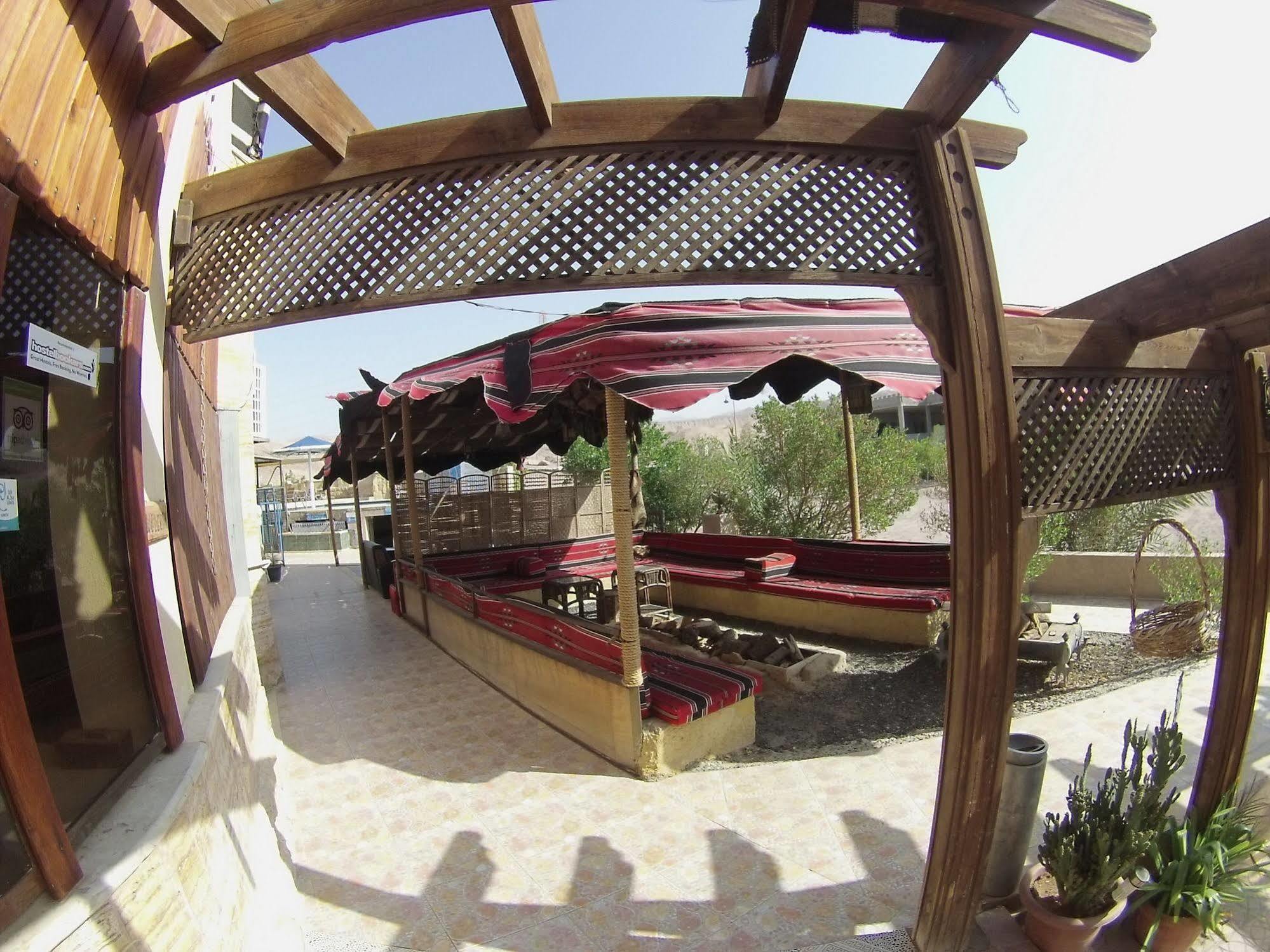 Arab Divers Dive Center And Bed & Breakfast Áqaba Exterior foto